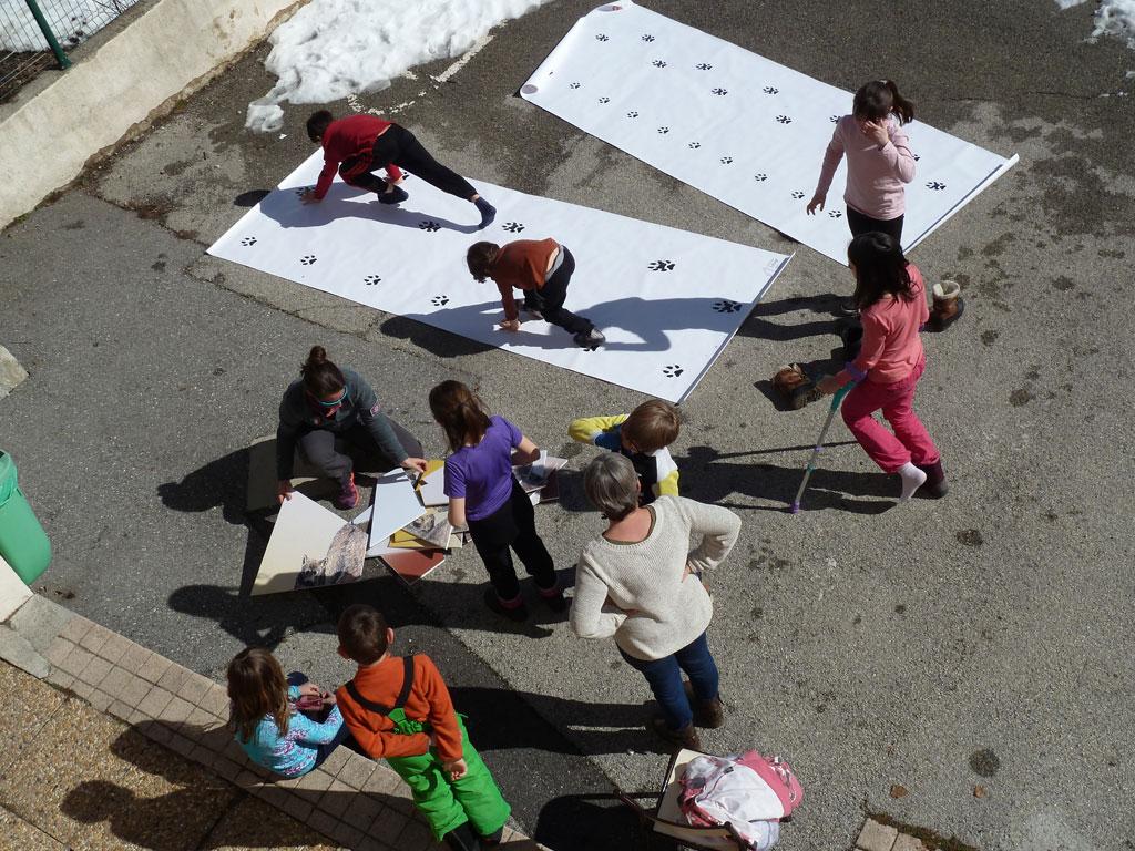 Séance sur le loup - 16 mars 2018 - ecole Freissinières - Parc national des Ecrins - programme jeunes découvreurs