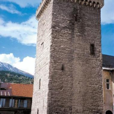 La Tour Brune à Embrun