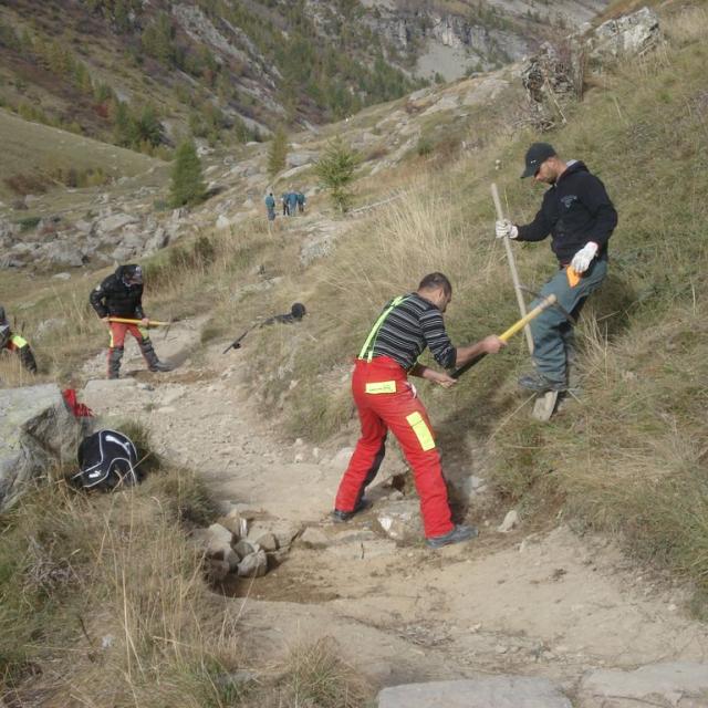Travaux au Saut du Laire - 2015 - © S.D'Houwt - Parc national des Ecrins