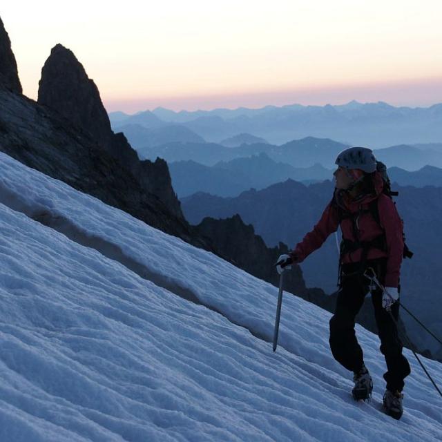 Alpinisme -  Grande Ruine - glacier supérieur des Agneaux - © Ludovic Imberdis - Parc national des Ecrins