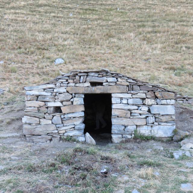 abri hivernet après restauration 2016 © M.Pottier - Parc national des Ecrins