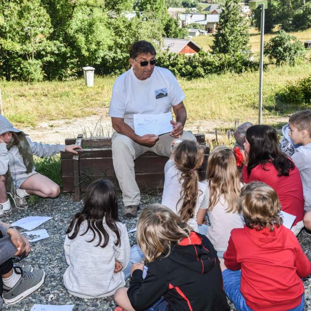 Baptème du gypaéton 26 juin 2018 par les écoliers du Freney et de Mizoen - © Bernard Clouet