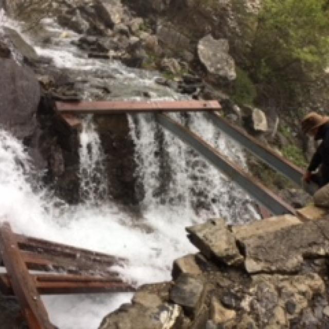 Passerelle de Fouran- juin 2018 - vallée du Couleau - Châteauroux-les-Alpes © Parc national des Écrins