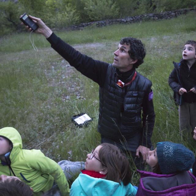 Observations nocturnes à Rama - Ecrins de nature 2019 en Vallouise - © P.Saulay-Parc national des Ecrins