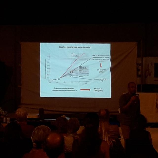 Foire bio d'Embrun 2019 - conférence de clôture avec Philippe Rossello du Grec-Sud - photo O. Lefrançois - parc national des Ecrins
