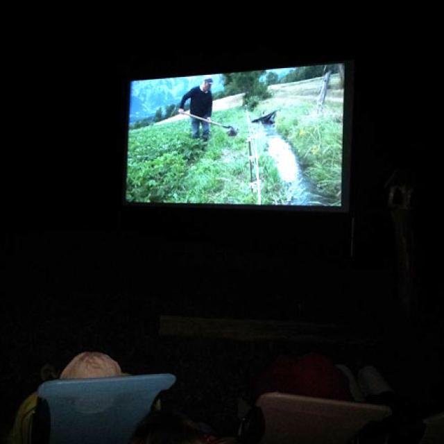 projection en plein air en 2014 à Molines en Champsaur