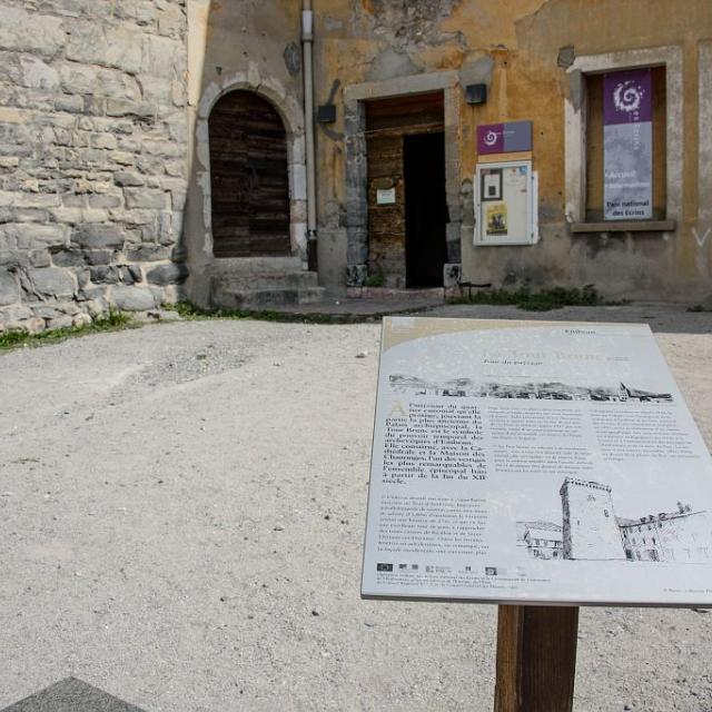 tour brune - Parc national des Ecrins