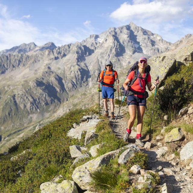 Le GR(r) 54 vers Vallonpierre (c) T. Blais - Parc national des Ecrins