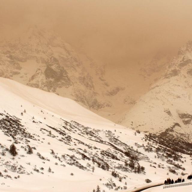 Dépôt de sable au col du Lautaret - © PNE
