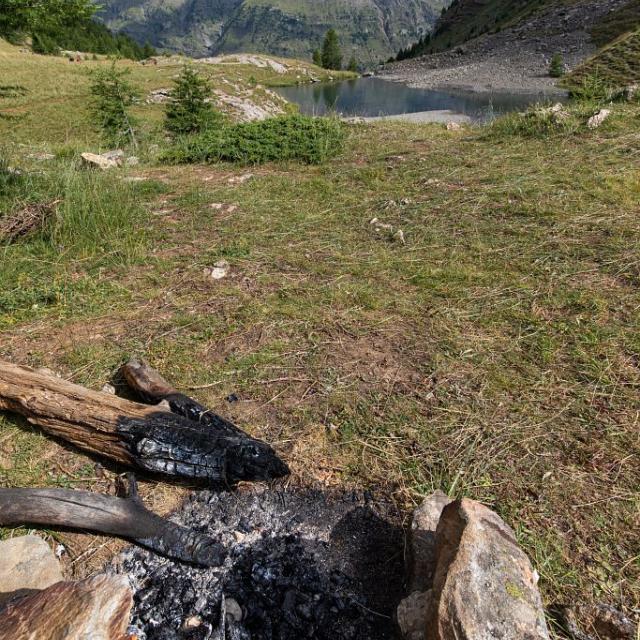 Place à feu - T. Maillet (C) Parc national des Ecrins