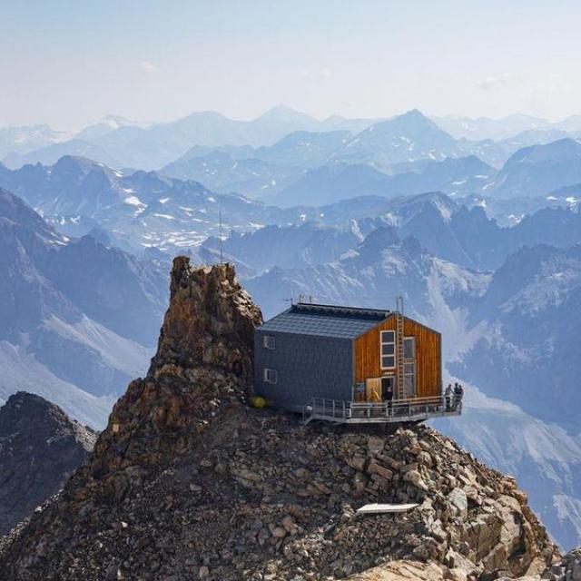 la nouvelle cabane de l'Aigle