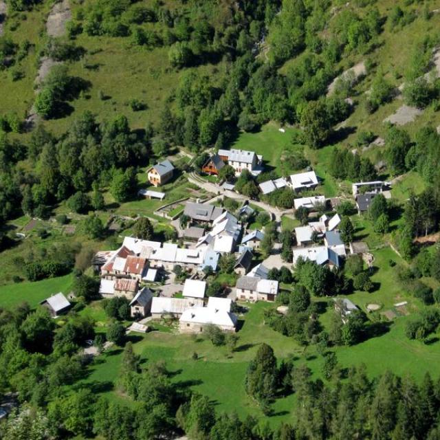 Hameau de Valsenestre Hameau de Valsenestre