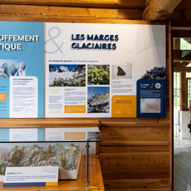 Centre d'accueil du Parc national des Ecrins - Pré de Mme Carle_Vallouise-Pelvoux Centre d'accueil du Parc national des Ecrins - Pré de Mme Carle_Vallouise-Pelvoux