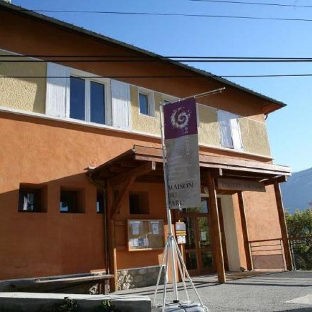 La maison du Parc à Châteauroux-les-Alpes