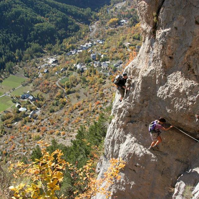 Via ferrata © R. Chevalier - Parc national des Ecrins 