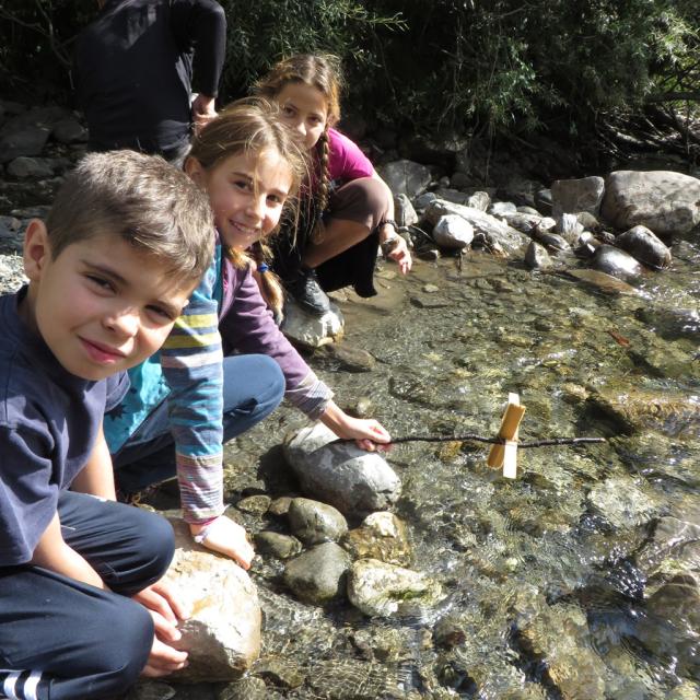 ecole Freissinières - sept 2015 - atour de l'eau avec le Parc national des Ecrins