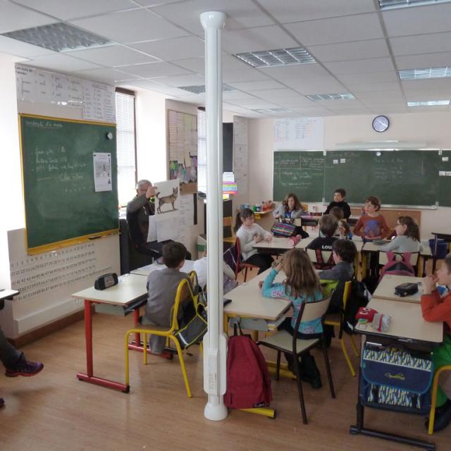 Séance sur le loup - 16 mars 2018 - ecole Freissinières - Parc national des Ecrins - programme jeunes découvreurs