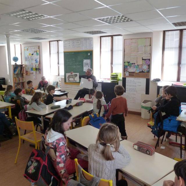 Séance sur le loup - 16 mars 2018 - ecole Freissinières - Parc national des Ecrins - programme jeunes découvreurs